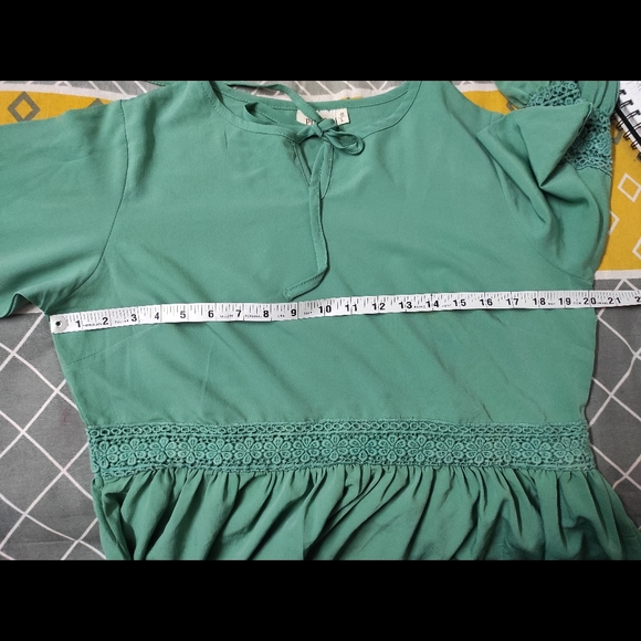 PlusS Green Peplum Top - Picture 7 of 10